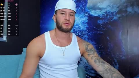 Snapshot of delessandro_world chatting on October 12, 2025, 4:55 am Delessandro online show from October 12, 2025, 4:55 am