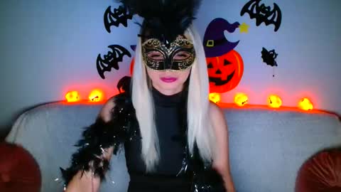 Snapshot of deliciaalove chatting on October 31, 2025, 9:27 pm deliciaalove online show from October 31, 2025, 9:27 pm