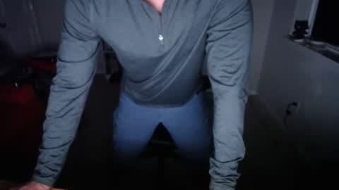 delicioso4u online show from April 27, 2026, 5:16 am