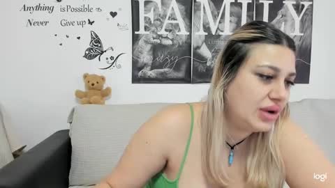 Snapshot of delightfulannemistress chatting on January 15, 2025, 7:05 am delightfulannemistress online show from January 15, 2025, 7:05 am