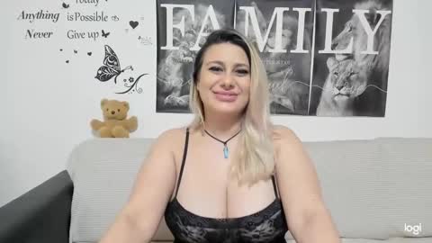 Snapshot of delightfulannemistress chatting on March 3, 2025, 6:33 pm delightfulannemistress online show from March 3, 2025, 6:33 pm