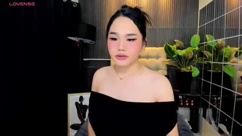 Snapshot of delightfulprincess chatting on October 20, 2025, 2:45 am Tyra Colins online show from October 20, 2025, 2:45 am