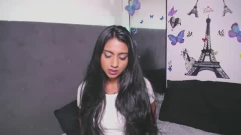 Delilah Blaze online show from October 20, 2025, 8:04 am