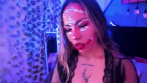 della online show from October 26, 2025, 8:37 pm