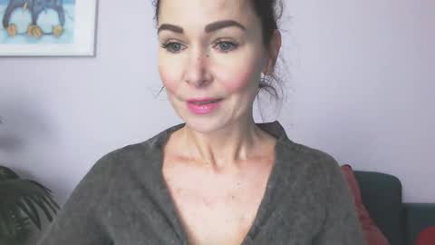 delilah_sweet online show from February 23, 2026, 4:04 pm