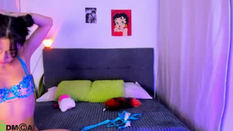 delilah_wicked online show from May 5, 2026, 3:36 am