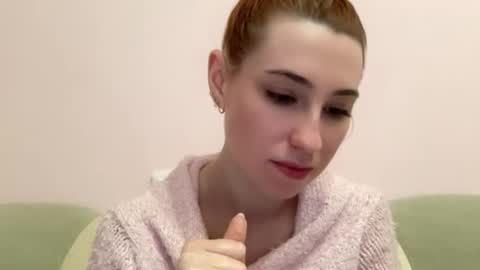 Snapshot of deliverysmile chatting on January 5, 2025, 3:53 am Delivery online show from January 5, 2025, 3:53 am