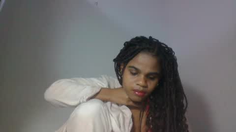 delphine online show from July 18, 2026, 6:45 pm