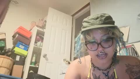 TankinBody online show from October 21, 2025, 3:40 am