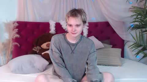 Snapshot of demianenglen chatting on October 8, 2025, 9:45 pm demianenglen online show from October 8, 2025, 9:45 pm