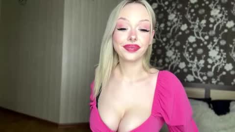 Snapshot of demilodge chatting on November 13, 2025, 1:32 pm Demi online show from November 13, 2025, 1:32 pm