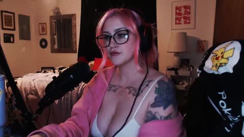 Snapshot of demongf chatting on January 10, 2025, 4:44 am Demoness Mina online show from January 10, 2025, 4:44 am