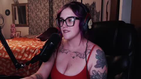 Snapshot of demongf chatting on September 27, 2025, 2:16 am Demoness Mina online show from September 27, 2025, 2:16 am