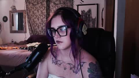 Snapshot of demongf chatting on October 24, 2025, 8:49 pm Demoness Mina online show from October 24, 2025, 8:49 pm