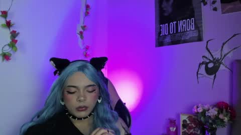 Snapshot of demony_deadboy chatting on June 5, 2026, 6:52 am Maki online show from June 5, 2026, 6:52 am
