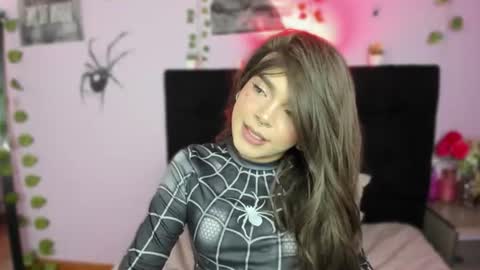 Maki  online show from August 8, 2026, 9:39 pm