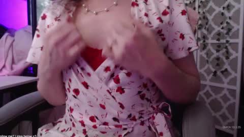 Deliah online show from October 3, 2025, 8:28 pm