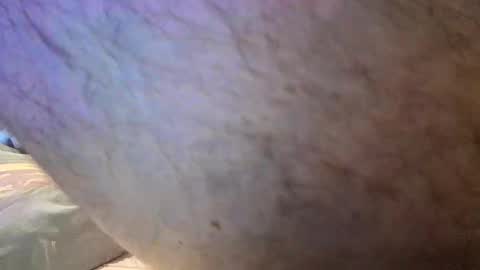 Snapshot of den2807 chatting on November 11, 2025, 11:43 am den2807 online show from November 11, 2025, 11:43 am