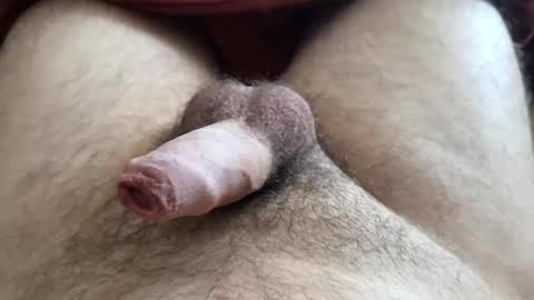 LilRoach online show from December 1, 2025, 3:17 pm