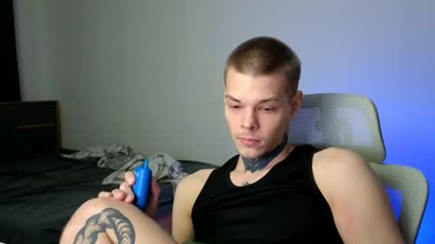 Snapshot of denis_here chatting on May 25, 2026, 5:08 pm Denis online show from May 25, 2026, 5:08 pm