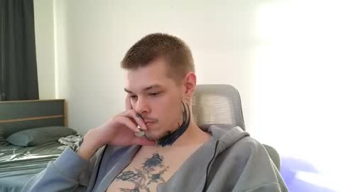 Snapshot of denis_here chatting on June 5, 2026, 4:45 pm Denis online show from June 5, 2026, 4:45 pm