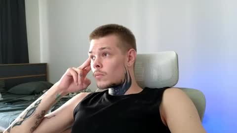 Snapshot of denis_here chatting on June 6, 2026, 4:50 am Denis online show from June 6, 2026, 4:50 am