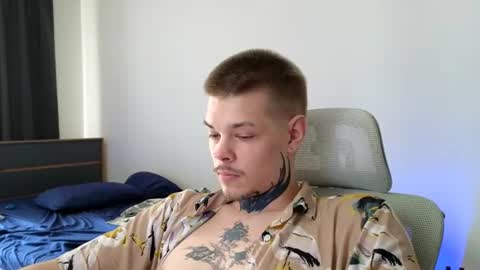 Snapshot of denis_here chatting on June 11, 2026, 11:08 am Denis online show from June 11, 2026, 11:08 am