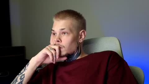 Snapshot of denis_here chatting on June 12, 2026, 6:07 pm Denis online show from June 12, 2026, 6:07 pm