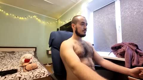 denis_penis_2002 online show from March 10, 2026, 1:05 pm