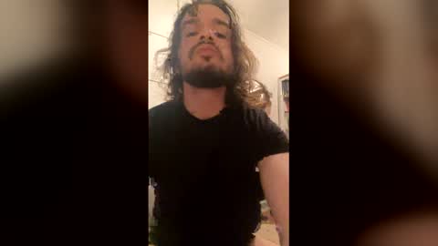 deniskikamgmnt online show from May 15, 2026, 10:06 pm