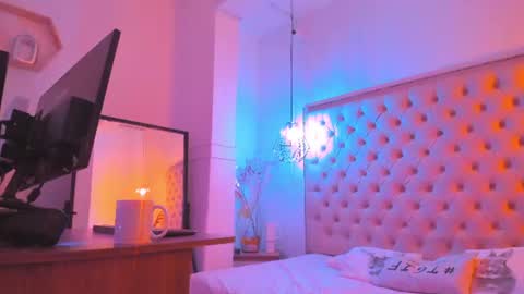 Snapshot of denisse_logan chatting on July 7, 2026, 2:58 am denisse_logan online show from July 7, 2026, 2:58 am