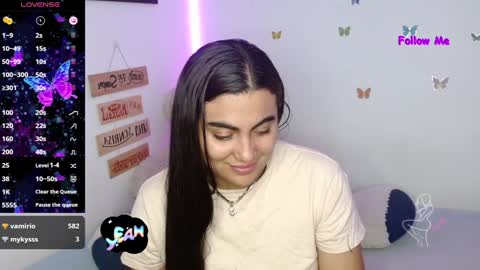 Snapshot of dennis_love_ chatting on January 21, 2025, 3:48 am rosse online show from January 21, 2025, 3:48 am