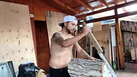 Snapshot of dennisse_ale chatting on April 12, 2026, 4:45 pm dennisse_ale online show from April 12, 2026, 4:45 pm