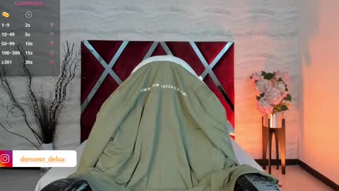 Snapshot of denvver chatting on September 28, 2025, 12:21 pm Denver online show from September 28, 2025, 12:21 pm