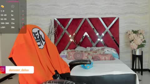 Snapshot of denvver chatting on October 6, 2025, 11:51 am Denver online show from October 6, 2025, 11:51 am