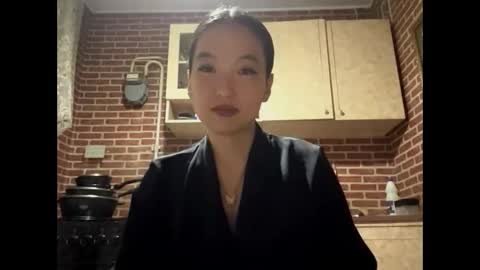 Emma online show from September 19, 2025, 2:51 pm