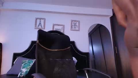 denzelrios online show from January 15, 2026, 8:56 pm