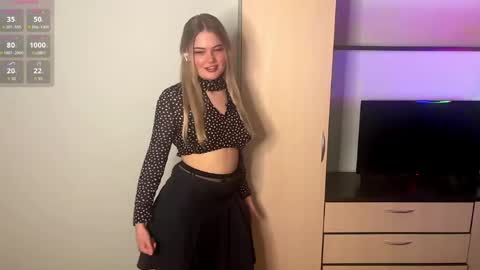 Luna online show from March 20, 2026, 4:23 pm