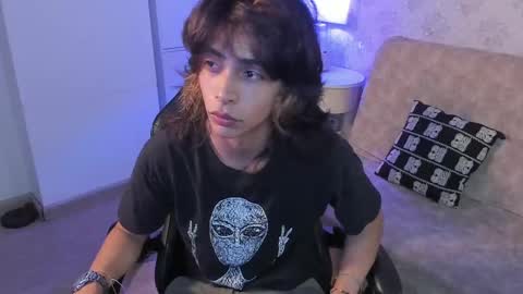 Snapshot of dereck_manson chatting on October 5, 2025, 11:41 am dereck_manson online show from October 5, 2025, 11:41 am