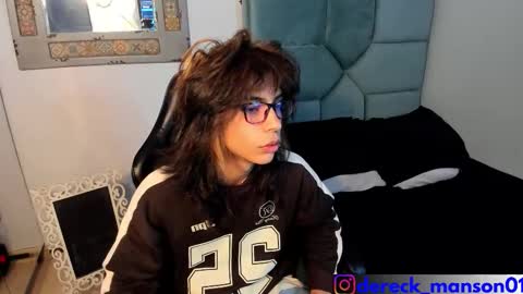 Snapshot of dereck_manson chatting on November 8, 2025, 11:32 am dereck_manson online show from November 8, 2025, 11:32 am