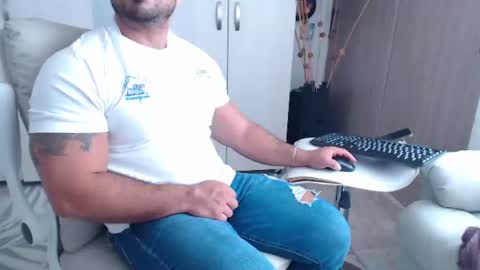 Derek online show from June 20, 2026, 5:05 pm