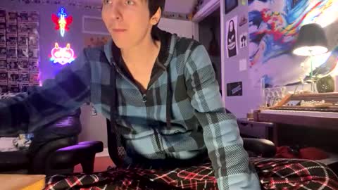 derekdings online show from November 25, 2025, 12:05 pm