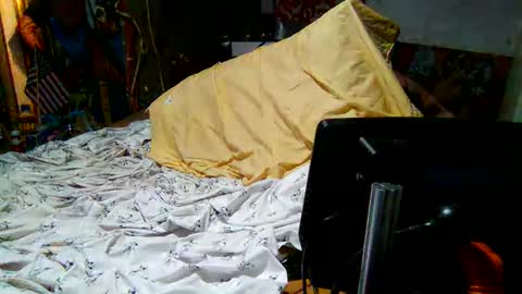 Snapshot of derick1961 chatting on February 7, 2026, 9:02 am derick1961 online show from February 7, 2026, 9:02 am