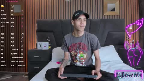 derrymeyers online show from November 21, 2025, 6:01 am