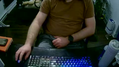 desdisdes online show from March 14, 2026, 10:37 pm