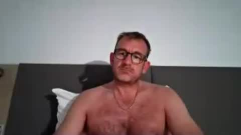 Snapshot of desertranger chatting on June 19, 2026, 9:29 pm desertranger online show from June 19, 2026, 9:29 pm
