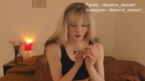 Snapshot of deserve_dessert chatting on April 25, 2026, 10:29 pm Domi online show from April 25, 2026, 10:29 pm
