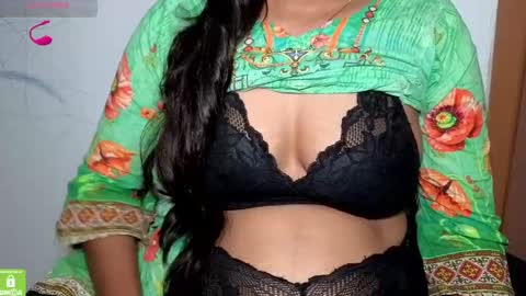 Snapshot of desicoupleshow chatting on September 29, 2025, 10:25 pm Eva and Adam online show from September 29, 2025, 10:25 pm