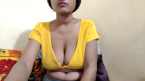 Snapshot of desiprincessaga chatting on January 8, 2025, 5:48 pm desiprincessaga online show from January 8, 2025, 5:48 pm