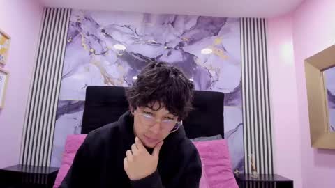 desire_ecstasy online show from November 18, 2025, 1:15 pm